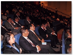 Público invitado en total atención durante la Ceremonia de Acreditación del CNA para la UNMSM