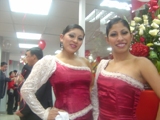 07-mas-simpaticas-bailarinas-inauguracion-caja-cusco
